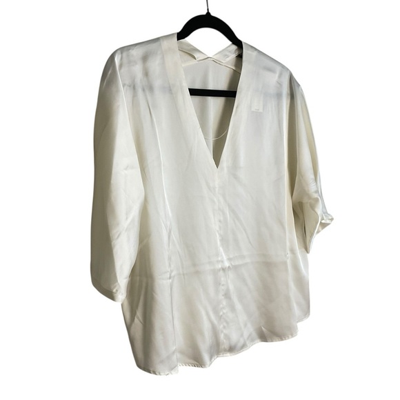 Banana Republic White Relaxed 3/4 Sleeve Blouse - Picture 3 of 9